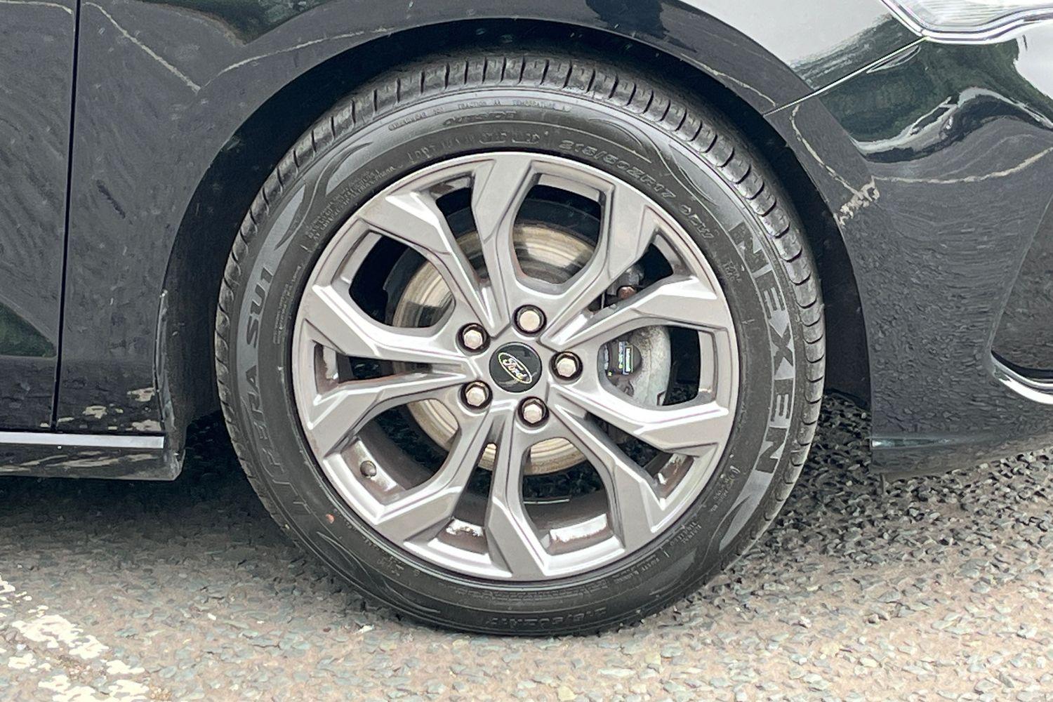 Ford Focus Photo 7