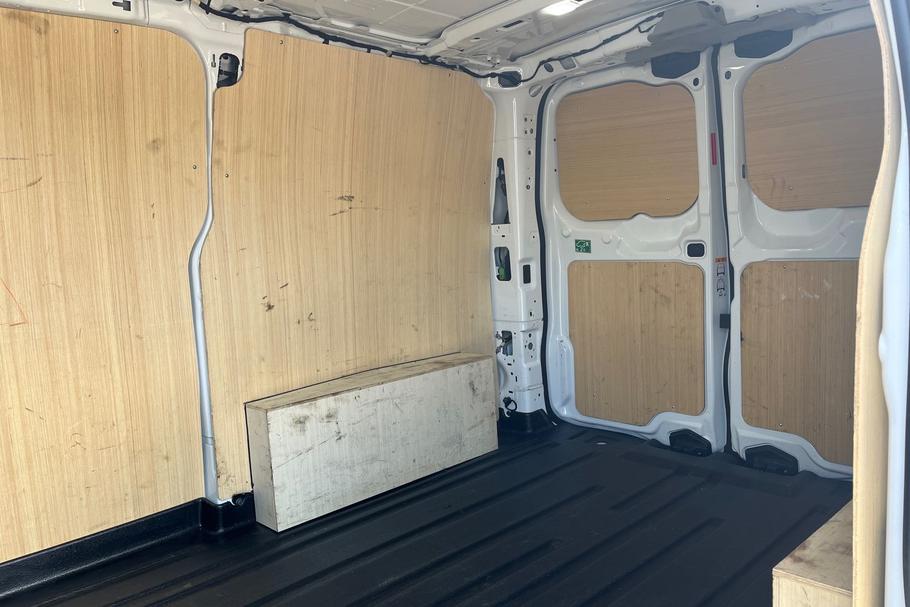 Used Ford TRANSIT CUSTOM LG25ZVY 4
