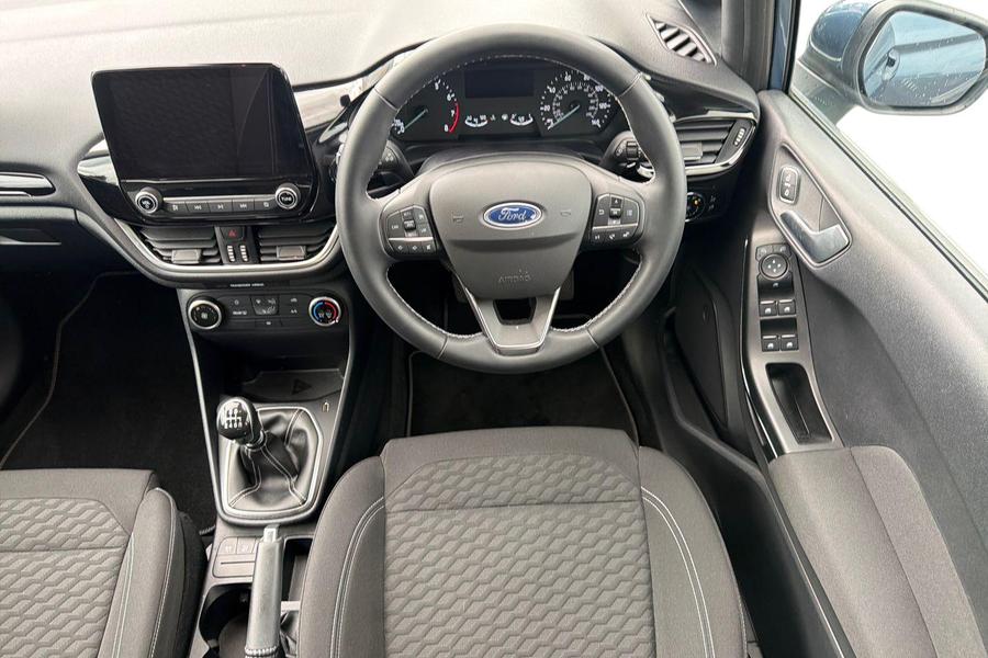 Ford FIESTA Photo autoimg-72e177feaad748b25285be8bb62e501f7b35c849.jpg
