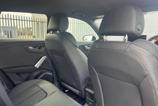 AUDI Q2 Photo 40