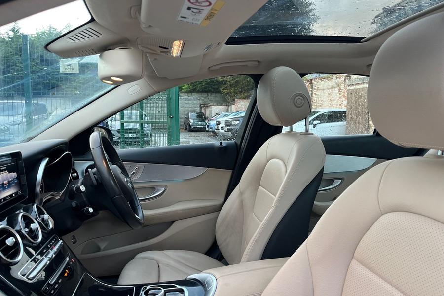 Mercedes-Benz C CLASS Photo autoimg-72e41c091bc3223c6ca0e8530c58f032a69c800a.jpg