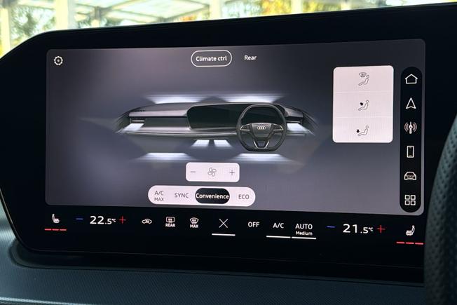 AUDI Q3 Photo 34