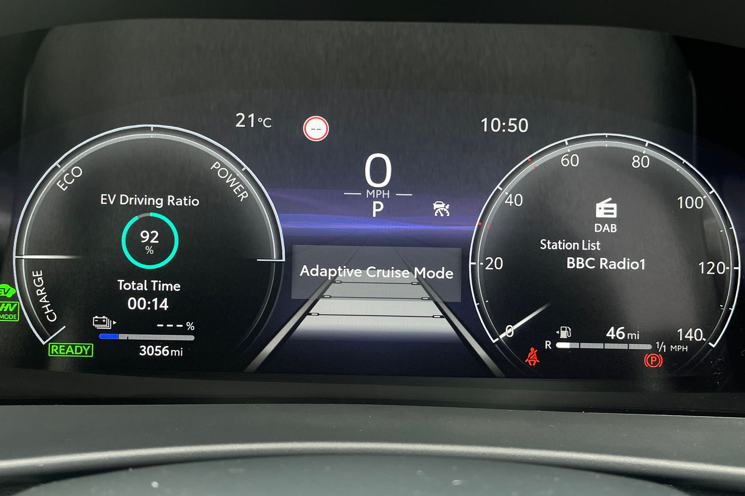 Toyota C-HR Photo 12