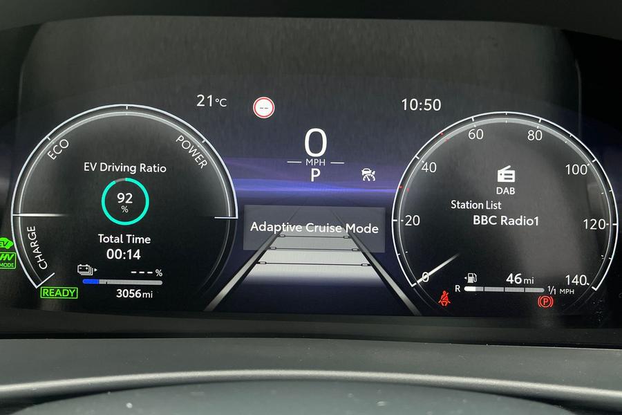 Toyota C-HR Photo autoimg-72e88ed7911c7923dfb24a3a2b23d15f5218663e.jpg