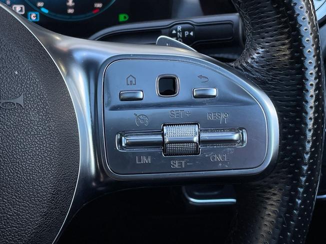 MERCEDES-BENZ CLA Photo 17