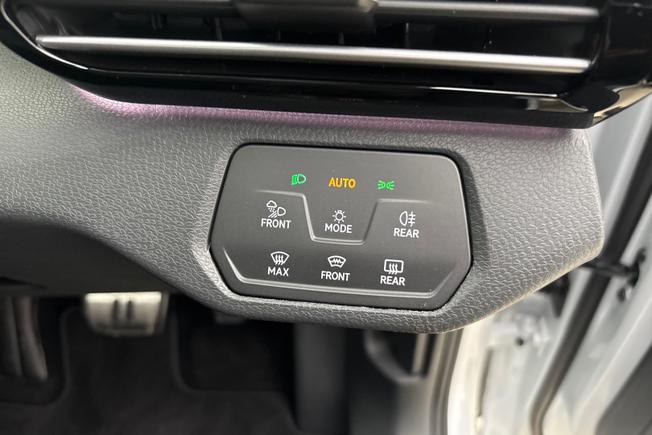 VOLKSWAGEN Id.5 Photo 29