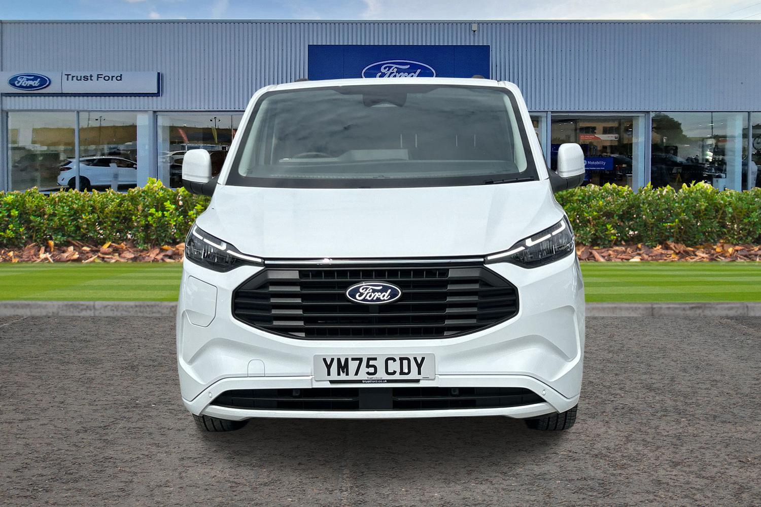 Ford TRANSIT CUSTOM Photo 12