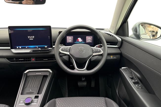 VOLKSWAGEN T-Roc Photo 11