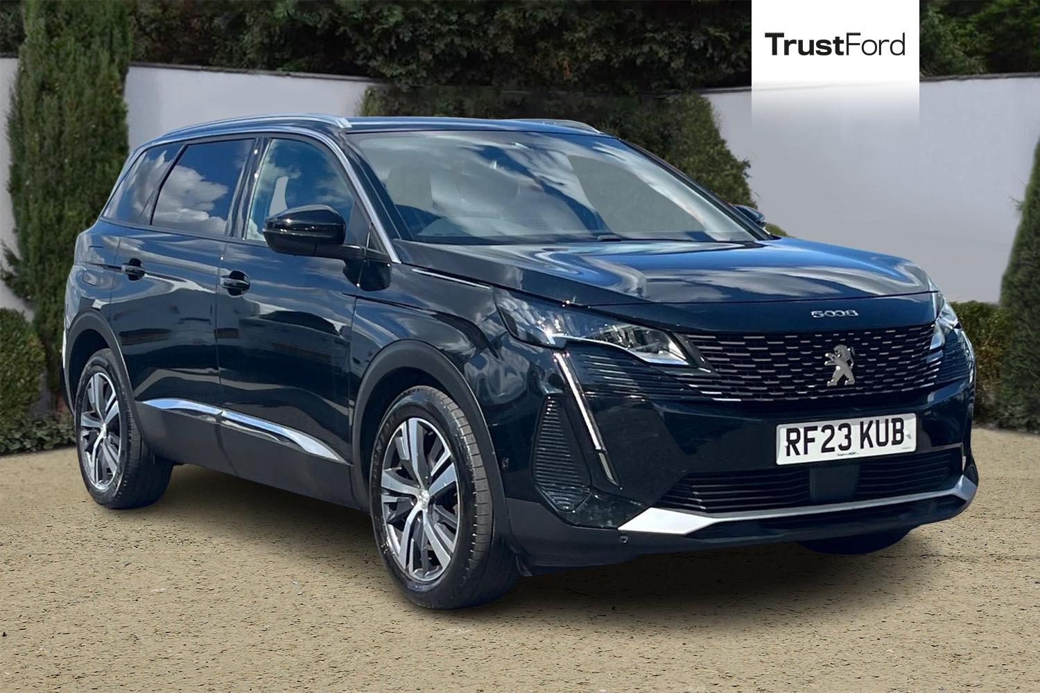 Peugeot 5008 Photo 0