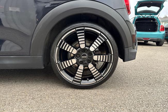 MINI Hatchback Photo 24