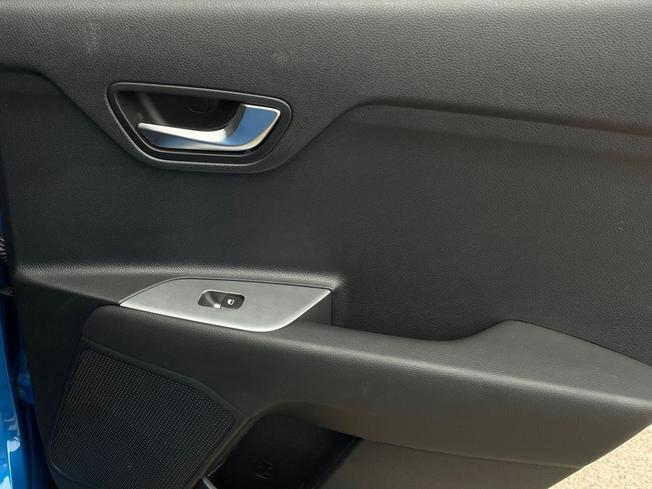 KIA Stonic Photo 32