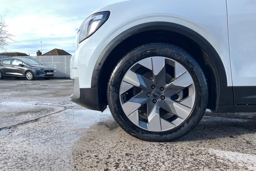 Ford Explorer Photo autoimg-72f2ff3ad40e659e78f70d4cea3838f26d014934.jpg