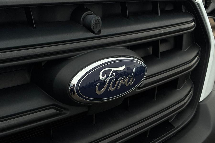 Ford TRANSIT Photo autoimg-72f5a52ed66ef47aa778d16e325f9ce55db3e927.jpg
