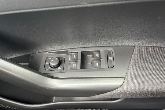 Volkswagen Polo Photo autoimg-72f5dce0ff55c054984959f32dc78bfeccb928b6.jpg