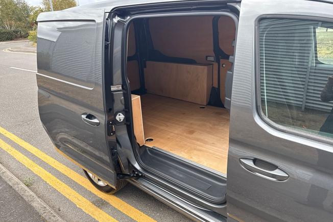 Volkswagen Caddy Maxi Photo 23