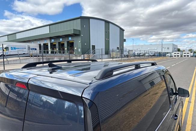VOLKSWAGEN Caddy Photo 26