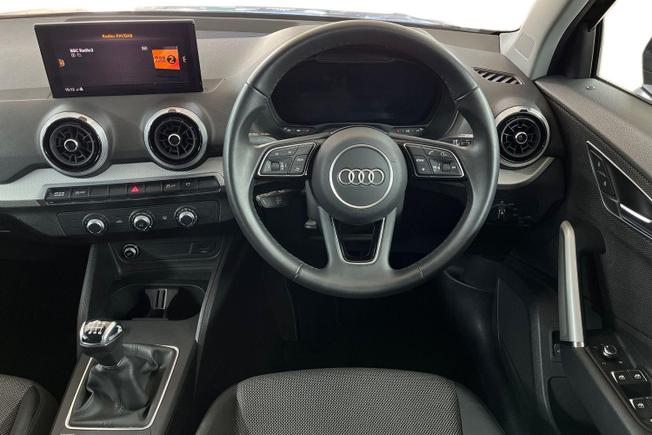 AUDI Q2 Photo 11