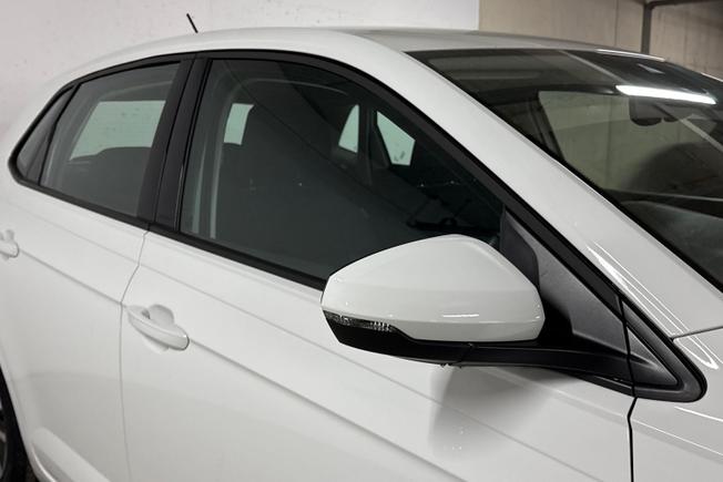 VOLKSWAGEN Polo Photo 32