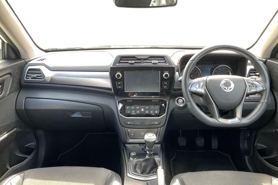 SsangYong TIVOLI Photo autoimg-730fc0c1e9faccd259493c72c98b38e26b29842d.jpg