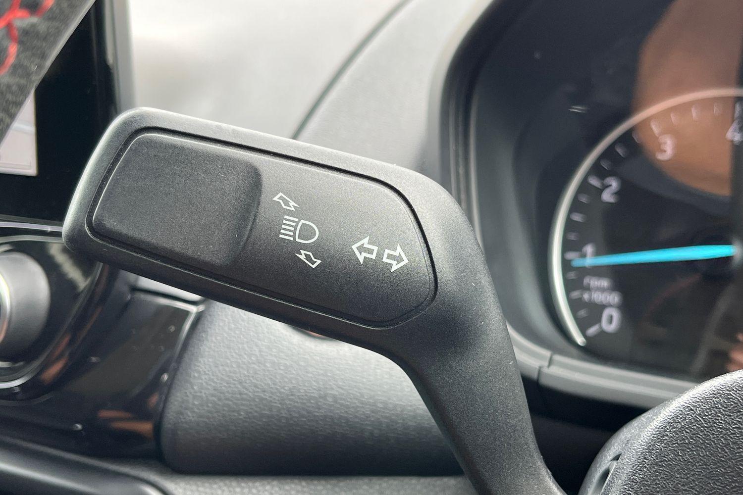 Ford EcoSport Photo 13