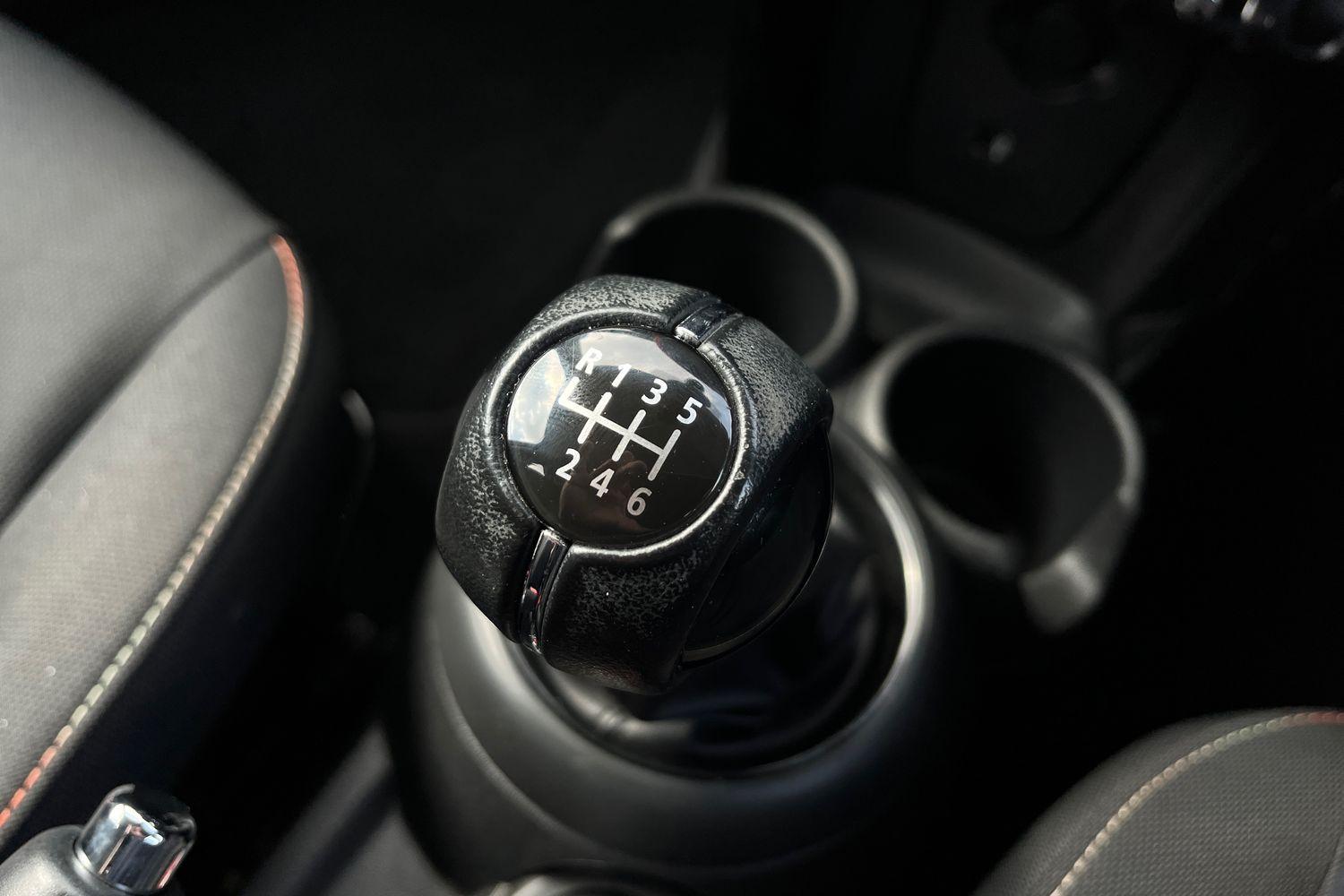 MINI Hatch Photo 29