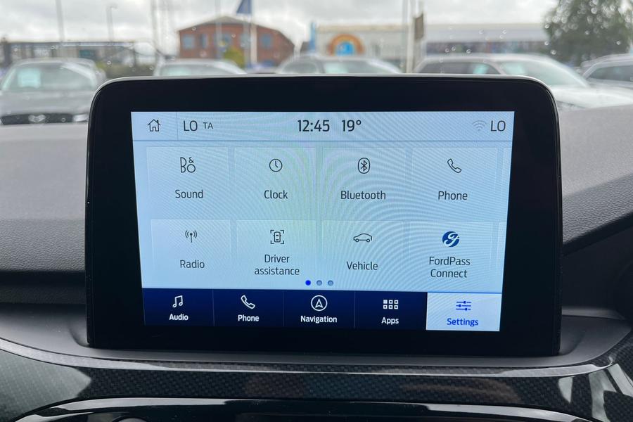 Ford Kuga Photo autoimg-7316f87cc6e9c04d5ef9938a8969786f5690a492.jpg