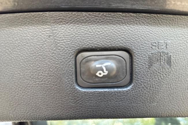FORD Edge Photo 25