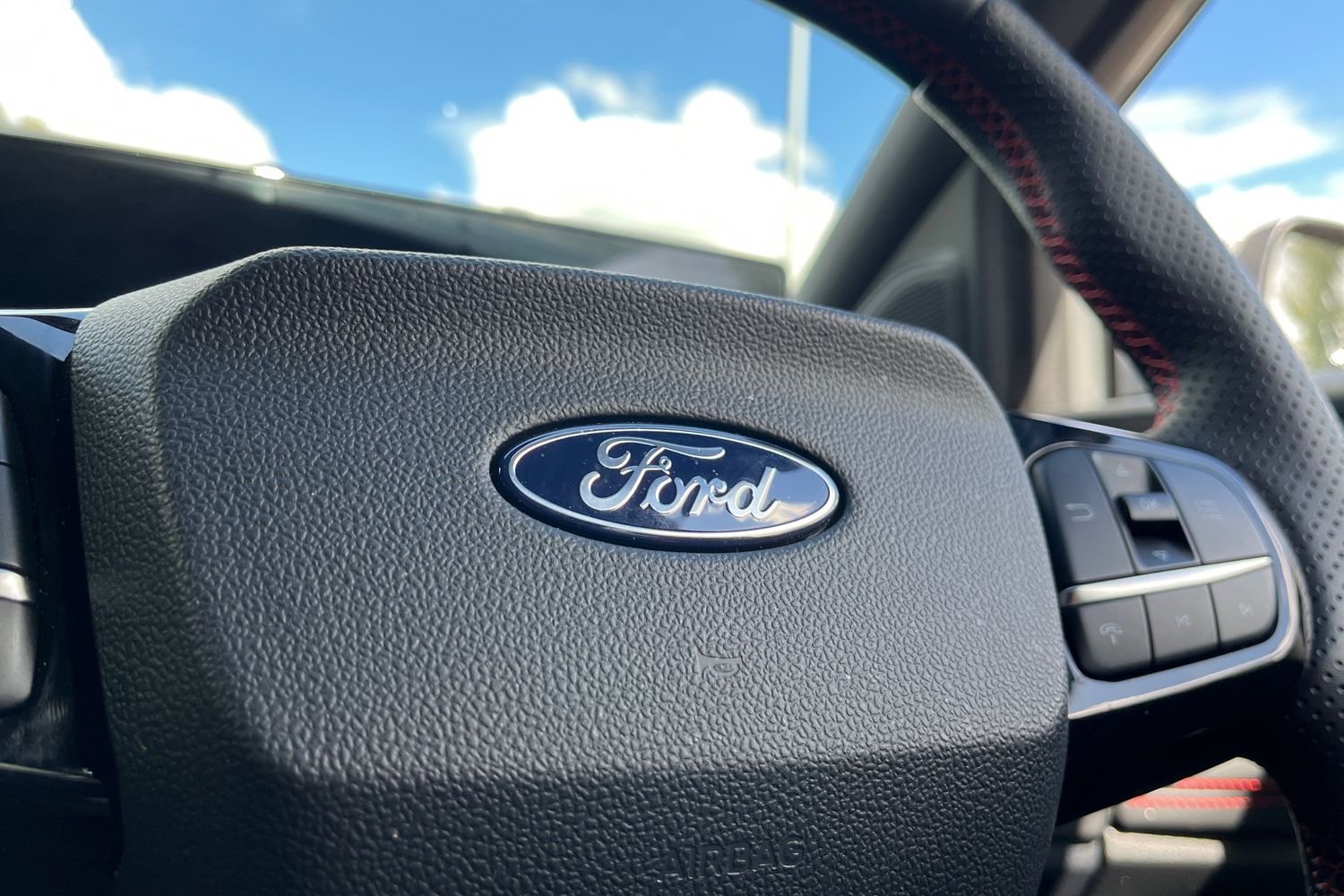 Ford Puma Photo 38