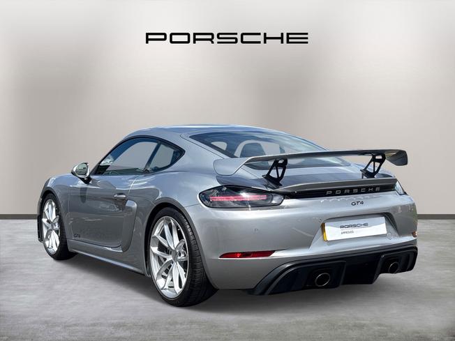 PORSCHE 718 Cayman Photo 5