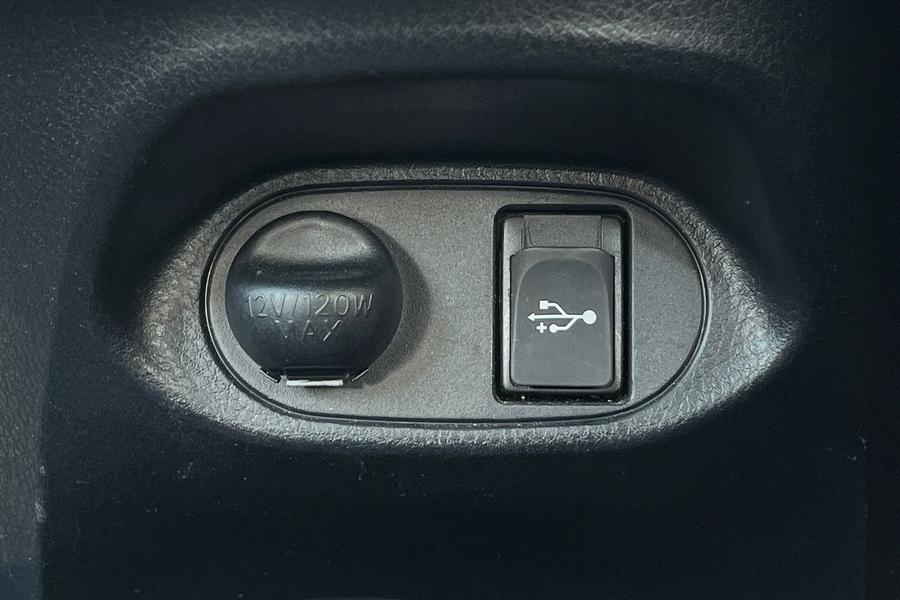 Toyota Yaris Photo autoimg-731a9c9dfcb06a3591ab6ac49b8c6bde1265651e.jpg