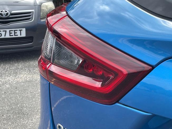 NISSAN Qashqai Photo 24
