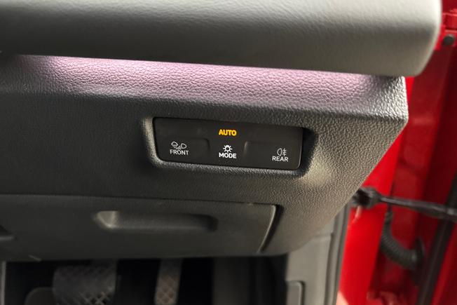 VOLKSWAGEN Tiguan Photo 23