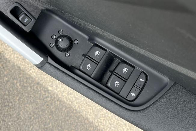 Audi Q2 Photo 47