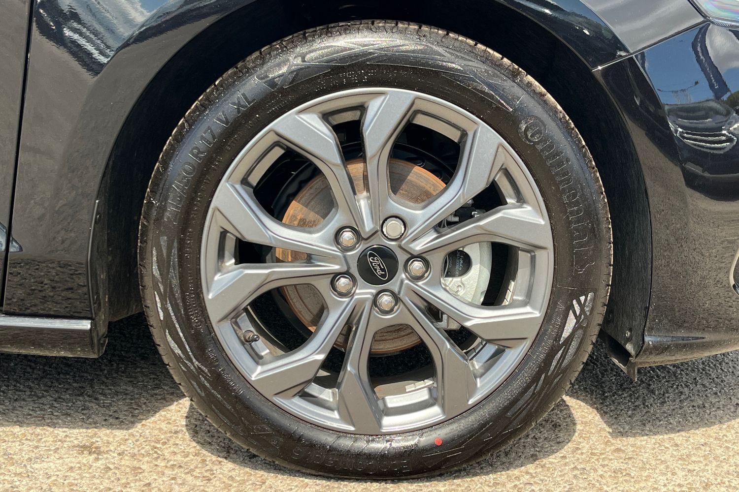 Ford FOCUS Photo 7