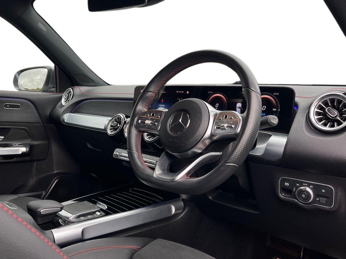 Mercedes-Benz EQB Photo 19