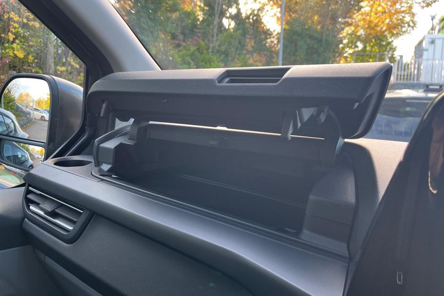 Used Ford TOURNEO CUSTOM 24