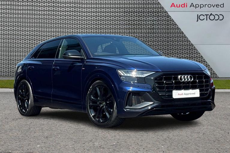Used AUDI Q8