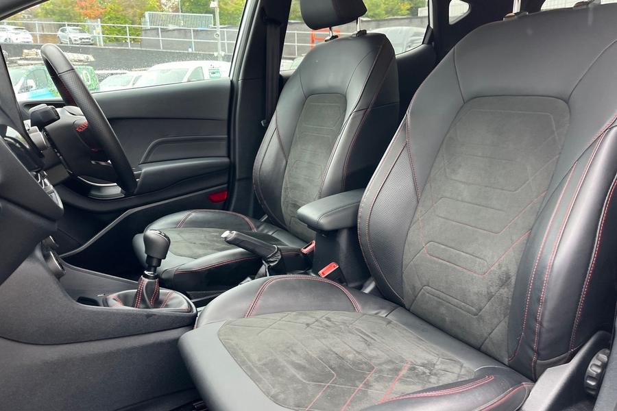 Ford Fiesta Photo autoimg-7327b55c5824b9a8670a4e2822b2ae34d01cca5a.jpg