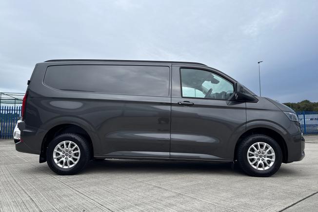 VOLKSWAGEN Transporter Photo 28