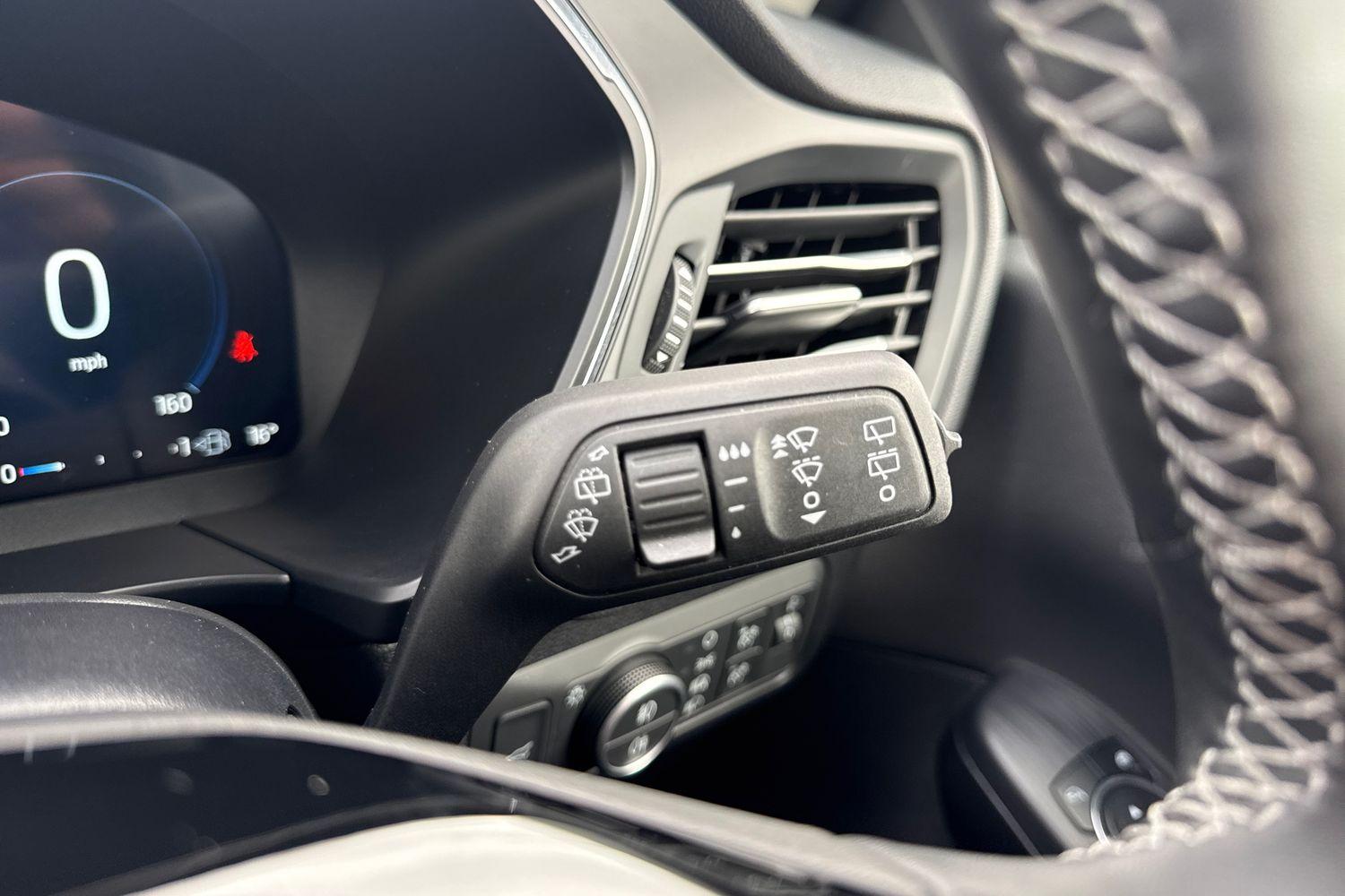Ford KUGA Photo 14