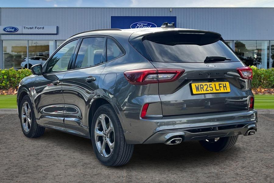 Ford Kuga Photo autoimg-732ebdcfa7b16c43fb2d1cac7e584467e32e1da2.jpg