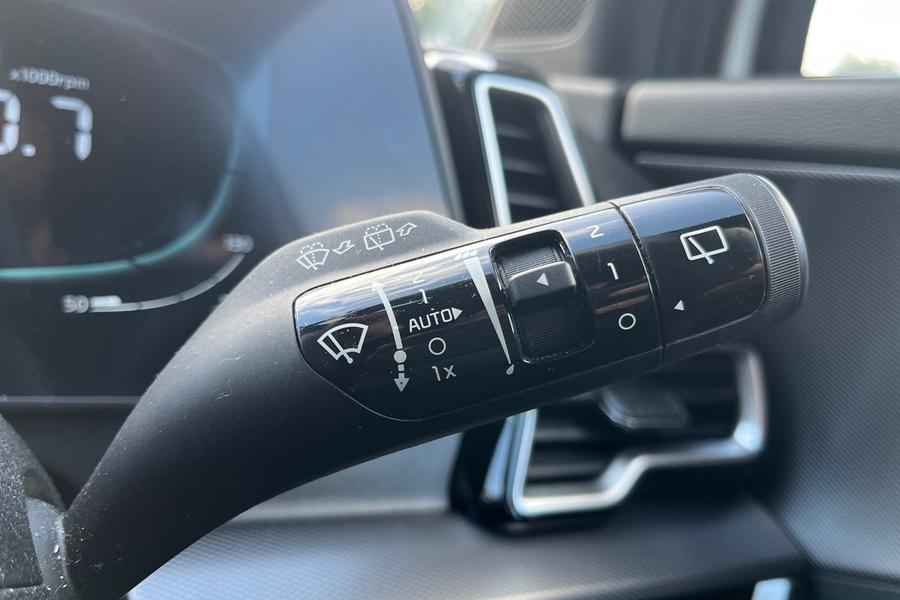 Kia SPORTAGE Photo autoimg-732f8a53f1a4dc69883f27149bbe59376d716e56.jpg