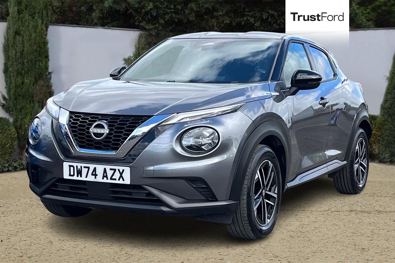 Nissan JUKE Photo 4