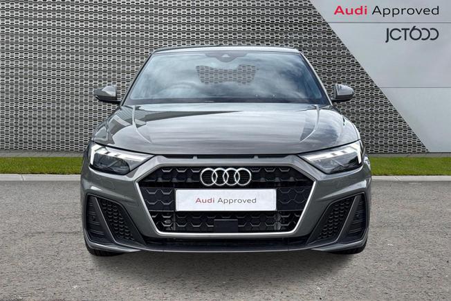 Audi A1 Photo 8