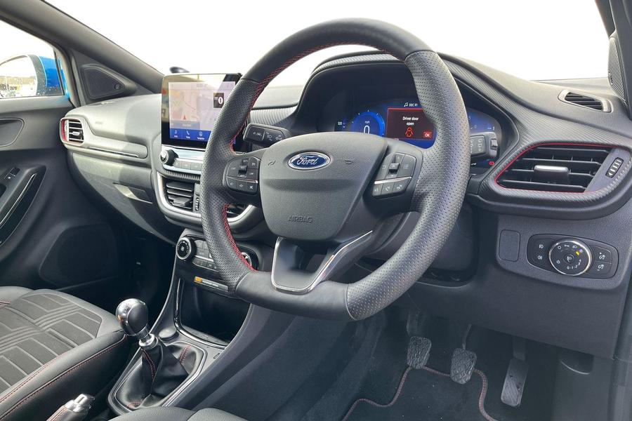 Ford PUMA Photo autoimg-7333892dc2cc94cf1865c97b008874112c259fec.jpg