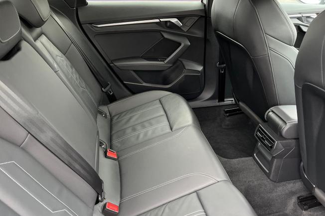 AUDI A3 Photo 32