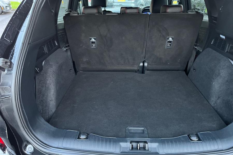 Ford KUGA Photo autoimg-733f77565f7328ff411ea4f7c2de495ac30a52fd.jpg