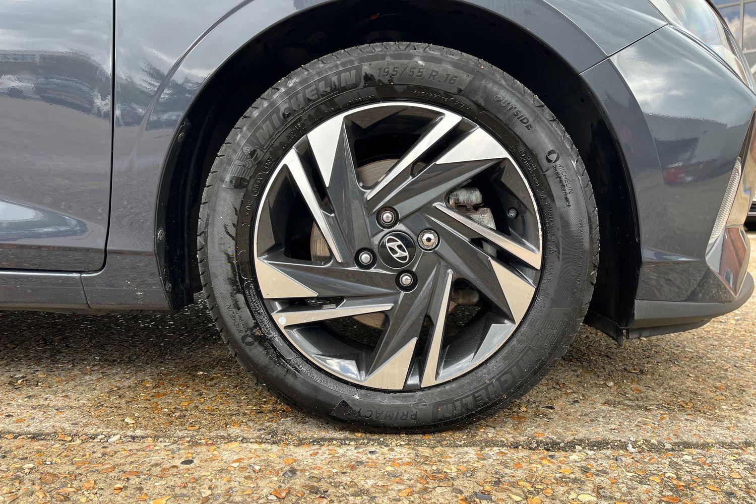 Hyundai i20 Photo 7