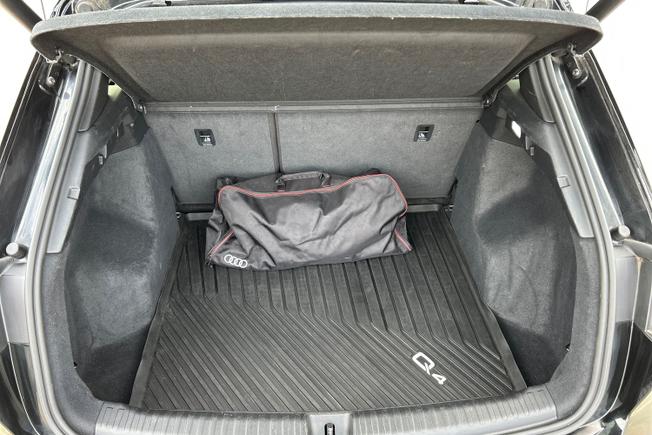 Audi Q4 E-Tron Photo 12