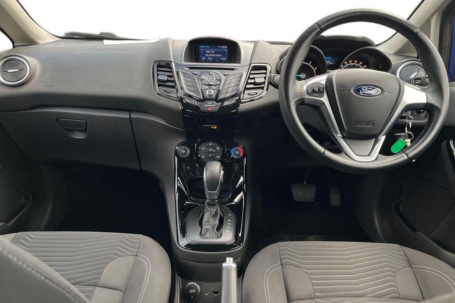 Ford Fiesta Photo autoimg-734d451a3308657162be0e23b693f266978df103.jpg